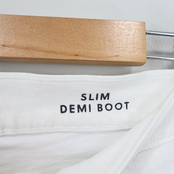 J.Crew Slim Demi-Boot Denim Jean High Rise Flared Hem In White Wash Size 26 - Picture 8 of 9